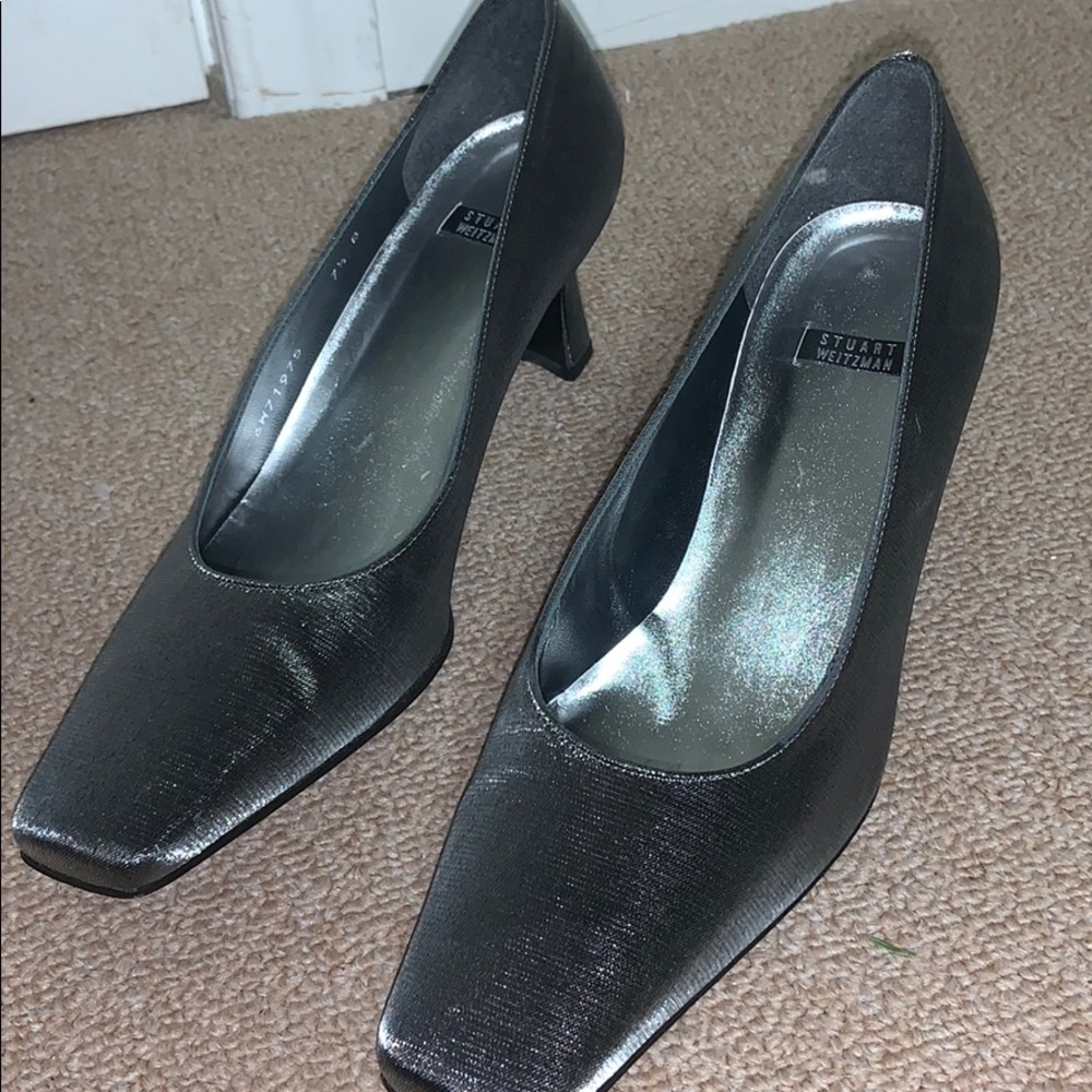 Stuart Weizman silver shoes